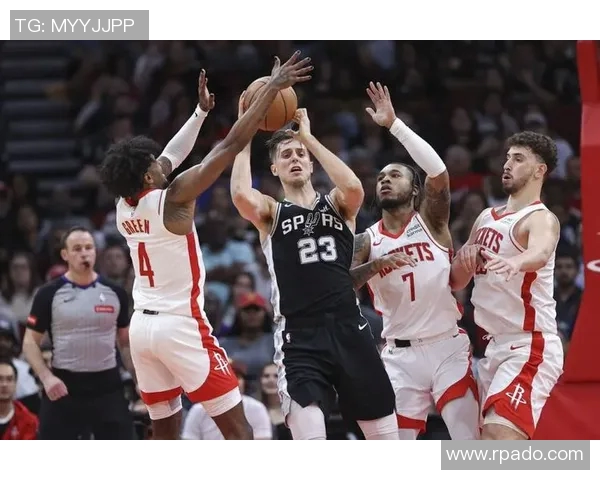 10月8日火箭对马刺季前赛精彩回放全场录像分析与亮点总结