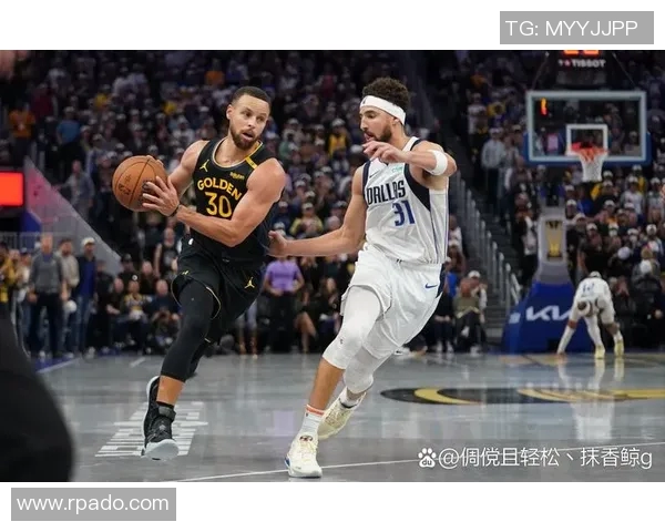 1516赛季勇士对阵灰熊的精彩回顾与战术分析