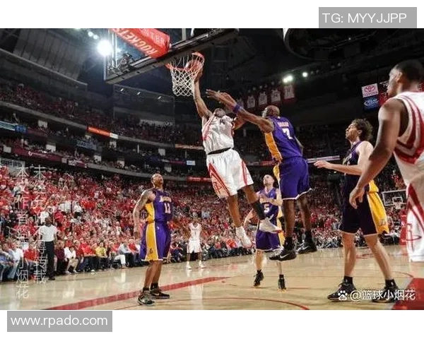 1999年湖人对火箭经典对决回顾及赛季精彩瞬间分析 1999年湖人对火箭经典对决回顾及赛季精彩瞬间分析