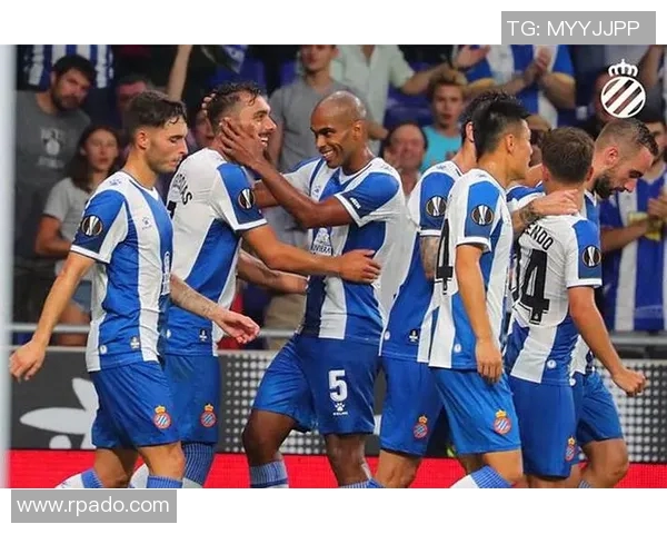 内政联队迎战卡雅全力争胜展现球队实力与战术魅力