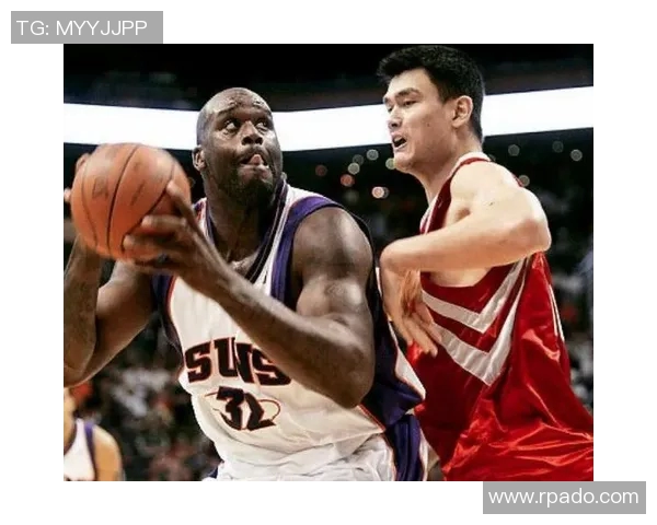 翼队对决莫斯科中央军展现足球激情与战术智慧的巅峰对抗 翼队对决莫斯科中央军展现足球激情与战术智慧的巅峰对抗