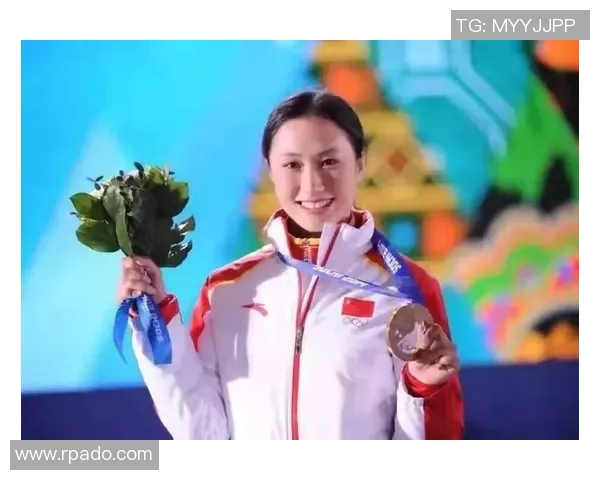 李丽的排球旅程：从初学者到国家队的奋斗与成长MBA