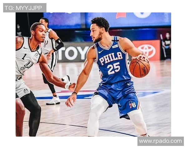 马刺与活塞第七场激战回顾双方球员表现与战术分析 马刺与活塞第七场激战回顾双方球员表现与战术分析