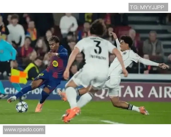 佛伦茨与巴萨的巅峰对决谁能在欧战中笑到最后 佛伦茨与巴萨的巅峰对决谁能在欧战中笑到最后