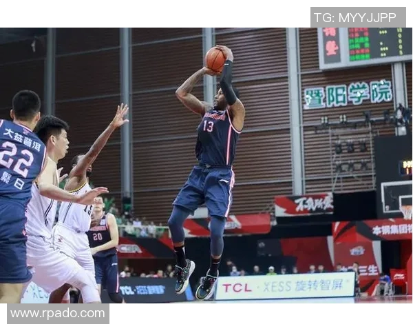 北安普敦主场迎战牛津联队双方争夺关键三分之战 北安普敦主场迎战牛津联队双方争夺关键三分之战