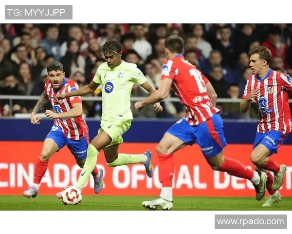 拉齐奥与切沃实力分析及历史交锋数据对比探讨 拉齐奥与切沃实力分析及历史交锋数据对比探讨