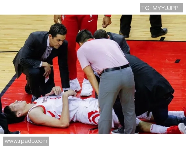 活塞惨遭28连败创历史主帅辞职球员泪流满面更衣室悲情一幕 活塞惨遭28连败创历史主帅辞职球员泪流满面更衣室悲情一幕