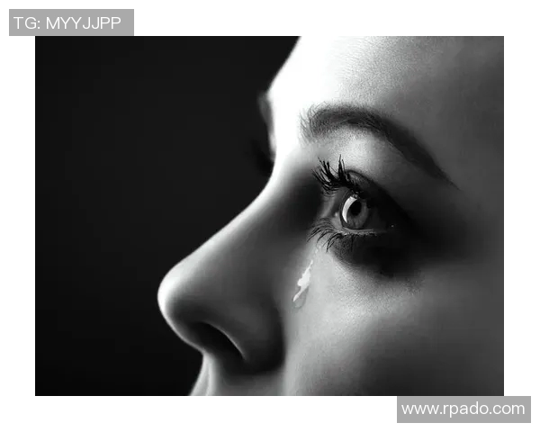 萨林杰的文学世界与心理探索：揭示人性深处的孤独与渴望