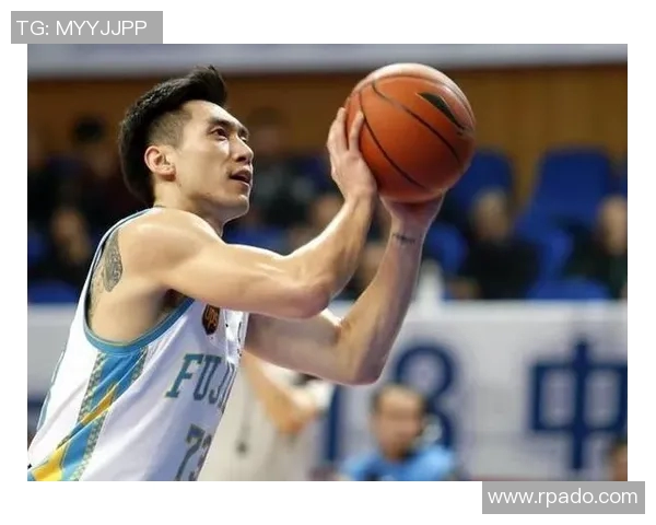 赵泰隆：从篮球新星到职业生涯巅峰的传奇之路与奋斗历程