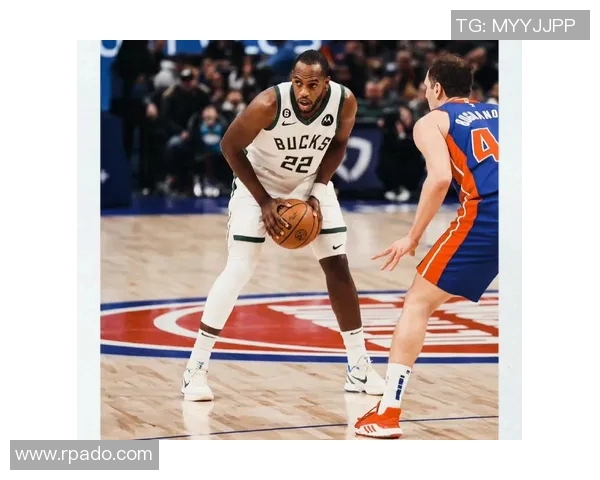 雄鹿队与活塞激战正酣球迷期待精彩对决与精彩瞬间