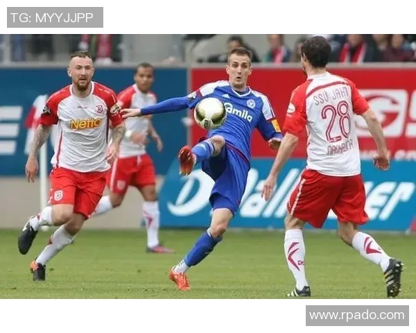 门兴格拉德巴赫与多特蒙德的巅峰对决谁能笑到最后精彩赛事前瞻分析