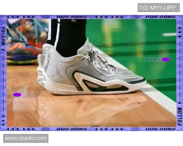 篮球明星造型解析从场上风采到场下时尚的完美结合